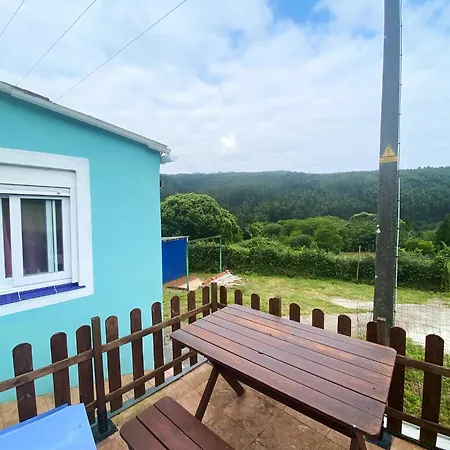Blue House Pantin, Entre Olas Y Praderas Holiday home Pantin