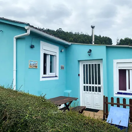 Blue House Pantin, Entre Olas Y Praderas *