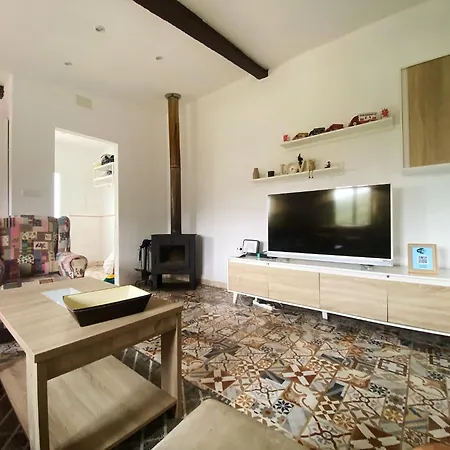 Blue House Pantin, Entre Olas Y Praderas Pantin