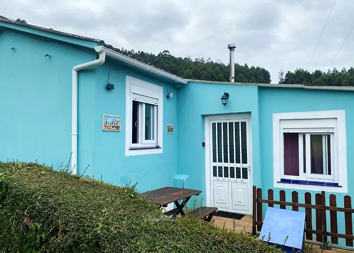 Blue House Pantin, Entre Olas Y Praderas *