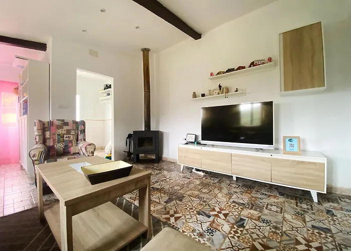 Blue House Pantin, Entre Olas Y Praderas Pantin