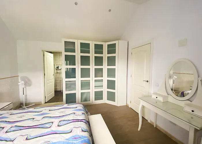 Blue House Pantin, Entre Olas Y Praderas Holiday home Pantin